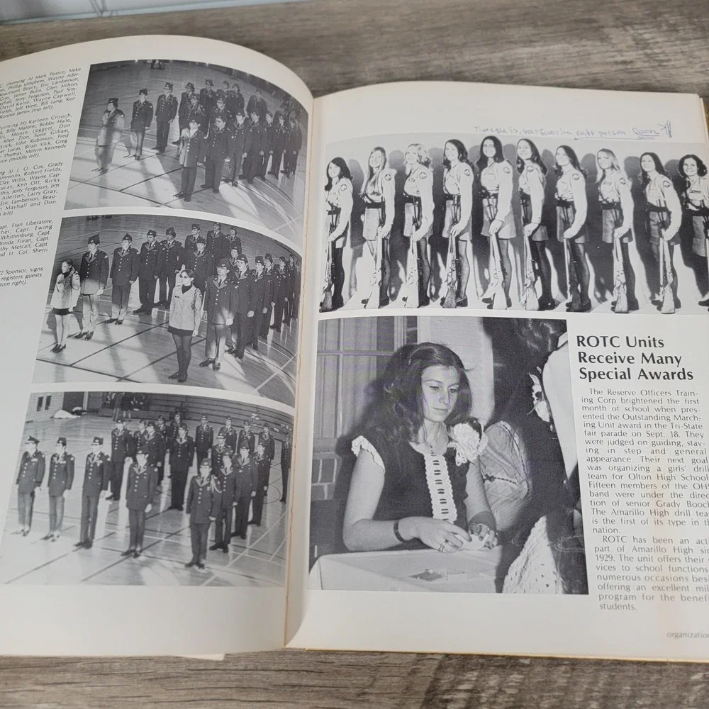 1973 Amarillo High School Yearbook La Airosa Texas Annual Volume 55‎